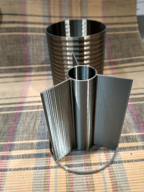 Cốc Đựng Bút - Thiết Kế Low Poly Có Gân - Image 2