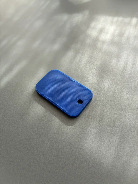 Móc khóa thẻ tên nhựa tùy chỉnh thiết kế đơn giản - Image 2