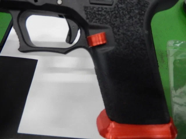 Nút nhả băng đạn P80 (kiểu G4) - Image 1