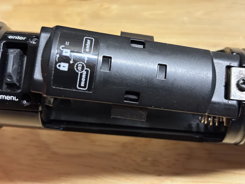 Ngàm kẹp pin AA Shure cho các dòng ULXD2, AD2, QLXD2 - Image 2