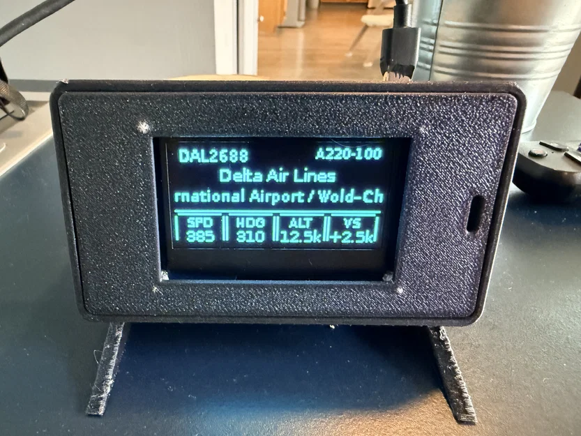 Vỏ case Raspberry Pi 1B+ / 2B / 3B+ cho FlightTrackr với màn hình OLED - Image 1