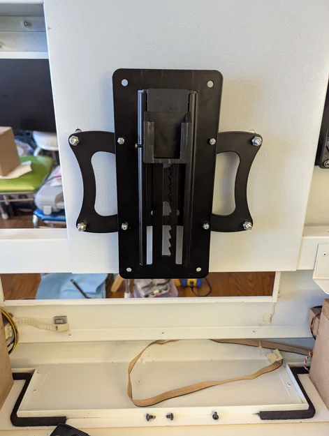 Khuôn in 3D dẫn hướng khoan lỗ VESA cho Vewlix Monitor Mount - Image 2