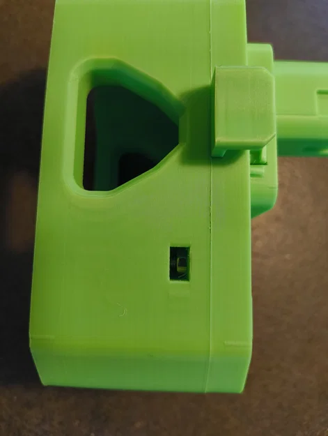 Giá treo máy Ryobi 18V kèm đệm (Riser) - Image 4