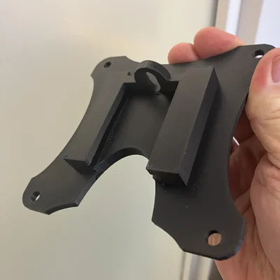 Bát gắn VESA cho tay đỡ màn hình