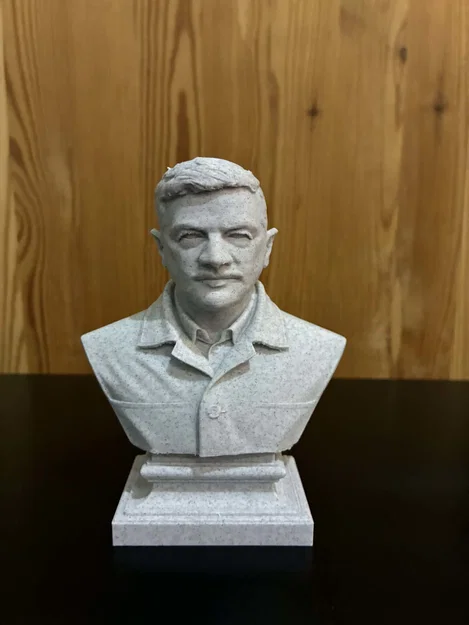 Tượng bán thân Tổng thống Volodymyr Oleksandrovych Zelensky - Image 2