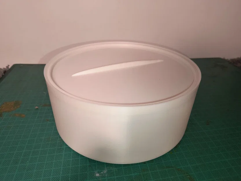 Hộp đựng cuộn nhựa in 3D có gioăng kín giúp bảo quản tối ưu - Image 1