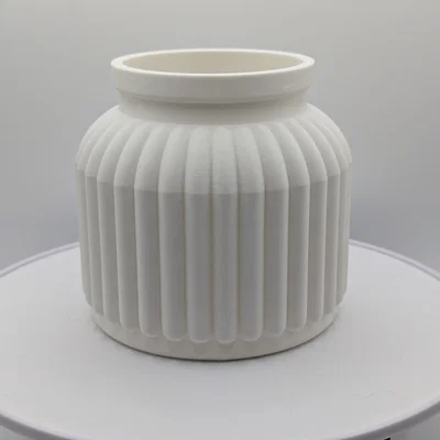Chậu cây / Bình hoa có vân dọc hiện đại (Thiết kế thủ công)