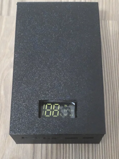 Vỏ sạc dự phòng tích hợp màn hình (Powerbank Case with Display) - Image 1