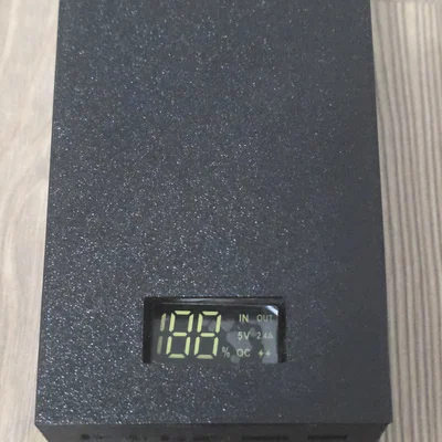 Vỏ sạc dự phòng tích hợp màn hình (Powerbank Case with Display)