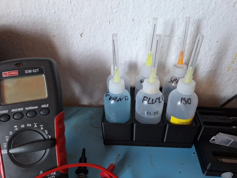 Khay Đựng Chai Chiết Dung Dịch 36mm (Gridfinity) - Image 1