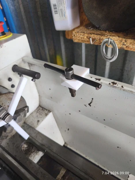 Giá treo chìa khóa máy tiện Cormak Tytan 500 Vario in 3D - Image 1