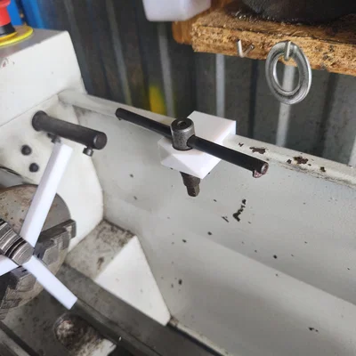 Giá treo chìa khóa máy tiện Cormak Tytan 500 Vario in 3D