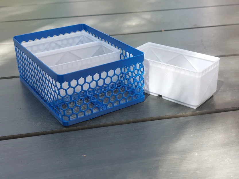 Giỏ đựng đồ Gridfinity siêu nhẹ (OpenSCAD tham số) - Image 1