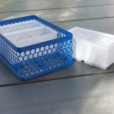 Giỏ đựng đồ Gridfinity siêu nhẹ (OpenSCAD tham số)