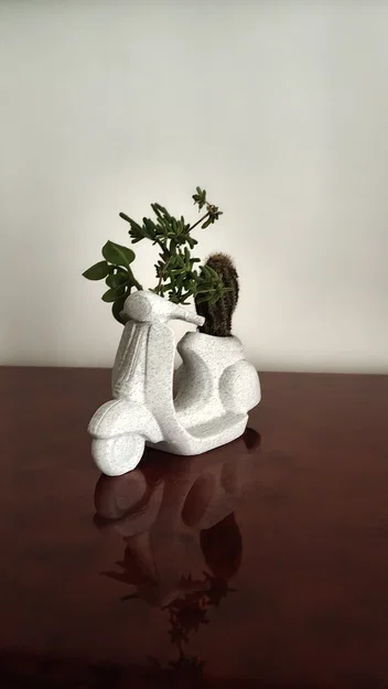 Mini Vespa Planter – Chậu cây in 3D phong cách Vespa - Image 1