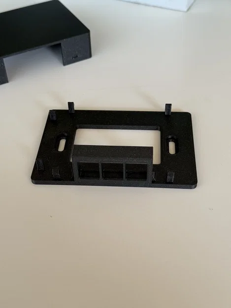 Đế âm tường cho 3 cổng Keystone (Bản cải tiến) - Image 2