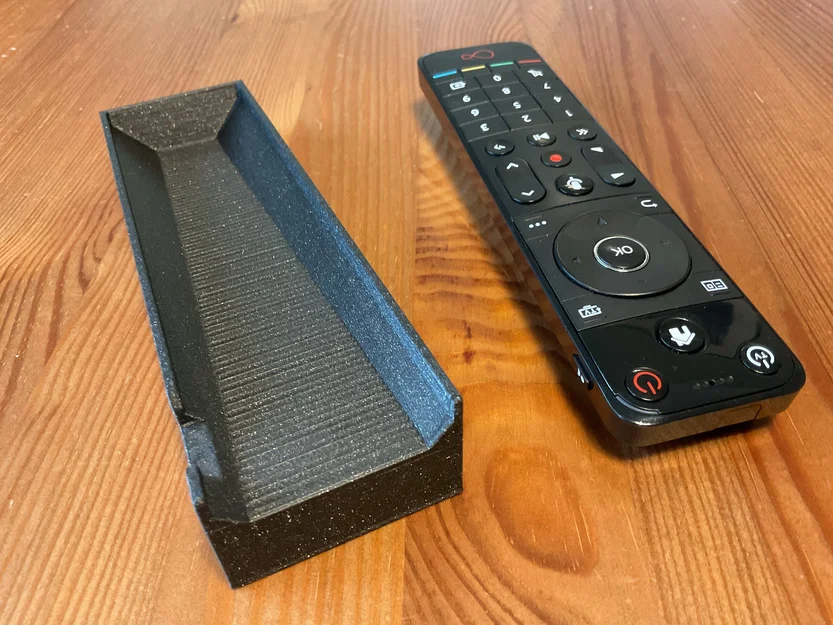 Khay để điều khiển TV Virgin - Image 3