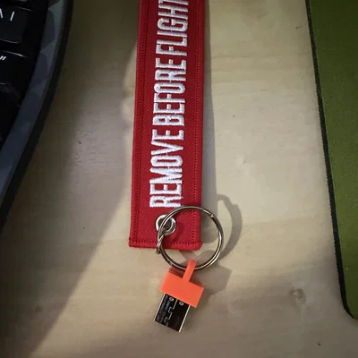 Kẹp móc khóa cho Logitech USB Unifying Receiver - Tiện ích chống thất lạc