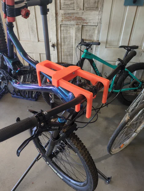 Giá đỡ giữ thẳng ghi đông xe đạp (Handlebar holder) - Image 1