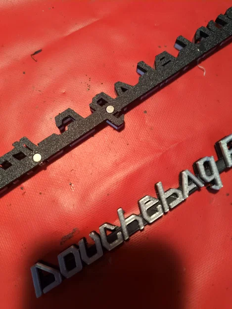 Logo gắn nam châm troll xe bán tải - Image 2