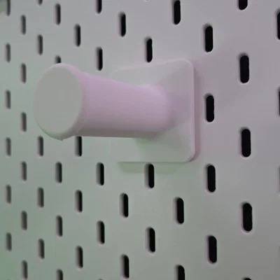 Giá treo đa năng SKÅDIS – Móc treo tường cứng cáp cho Filament & phụ kiện