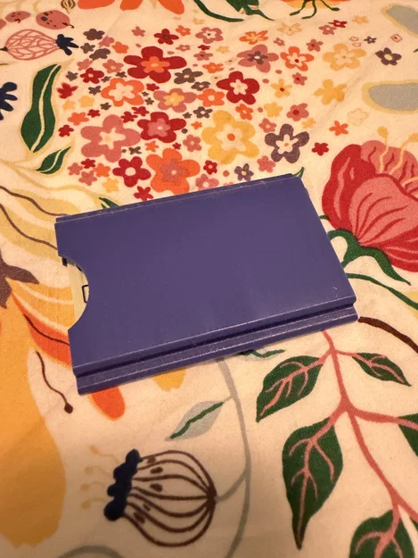 Hộp đựng vỉ thuốc tránh thai Yaz nhỏ gọn, in 3D tiện dụng - Image 2