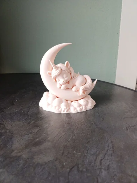 Kỳ Lân Ngủ Trên Vầng Trăng Khuyết - Image 5