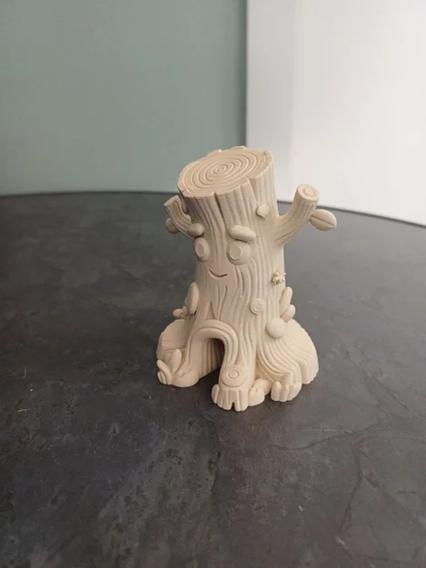 Mô hình gốc cây dễ thương (Cute Tree Stump Figurine) - Image 3