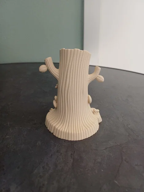 Mô hình gốc cây dễ thương (Cute Tree Stump Figurine) - Image 4