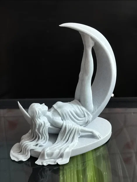 Tượng Nữ Thần Mặt Trăng – Phiên Bản Draped (Tác phẩm nghệ thuật thiên thể) - Image 1