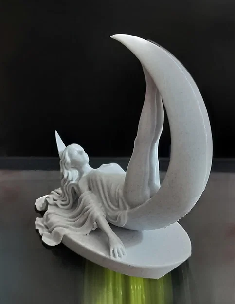 Tượng Nữ Thần Mặt Trăng – Phiên Bản Draped (Tác phẩm nghệ thuật thiên thể) - Image 4