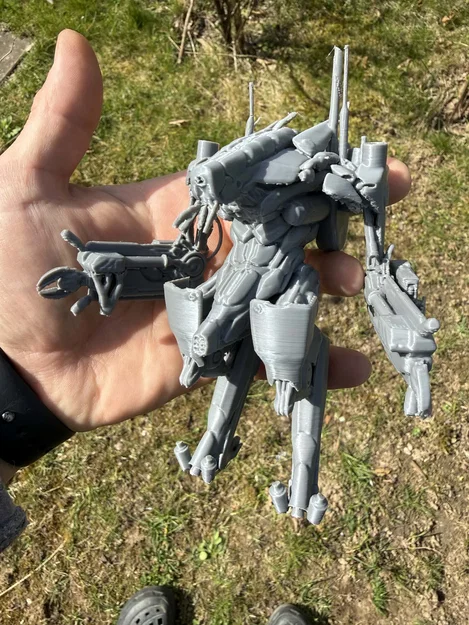 Mô hình Exoskeleton từ bộ phim District 9 - Image 3