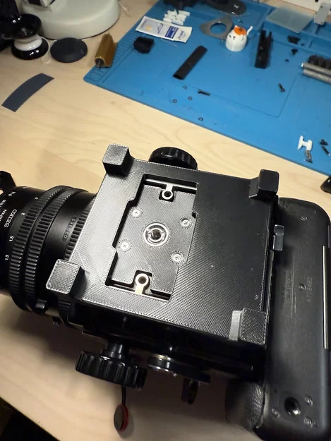 [WIP] Miếng đệm cố định Arca plate cho Mamiya RB67 - Image 2