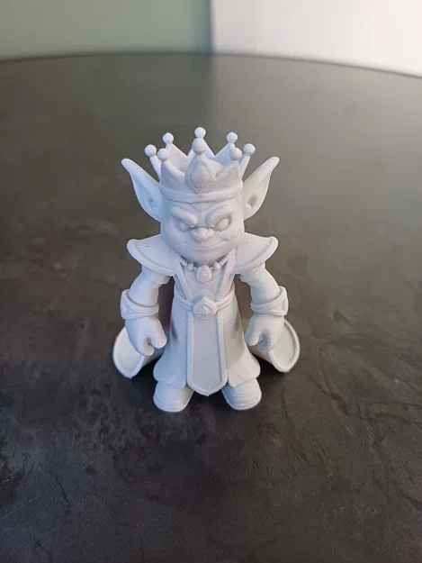 Mô hình Nữ hoàng Troll – Vị thế Hoàng gia trong Thế giới Giả tưởng - Image 3