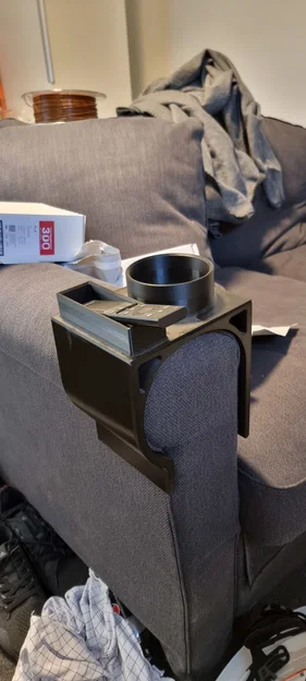 Khay gắn tay vịn sofa IKEA GRÖNLID: Để ly nước và điều khiển tiện lợi - Image 2