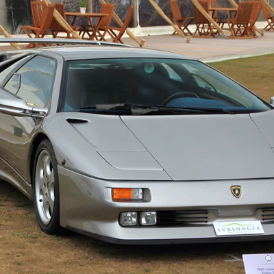 Mô hình 3D Lamborghini Diablo cực chất cho người đam mê siêu xe