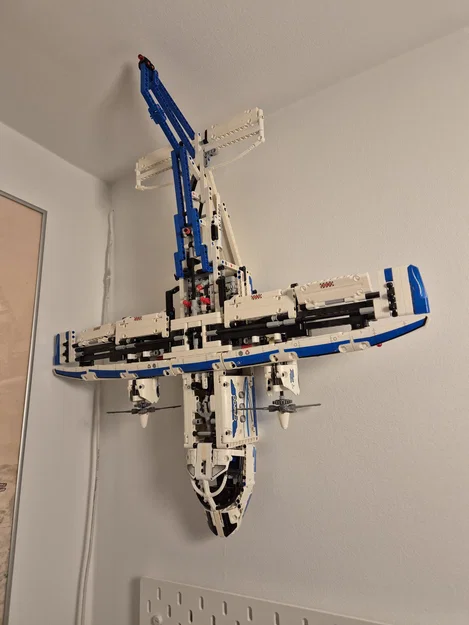 Giá treo tường "tàng hình" cho LEGO Technic 42025 Cargo Plane - Image 2