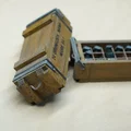 Hộp gỗ đựng lựu đạn MK1A1 thời Thế chiến II (tỉ lệ 1/6) - Thumbnail 2