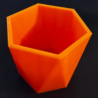 Chậu cây hình học Triangle Flowerpot - Thiết kế 3D hiện đại