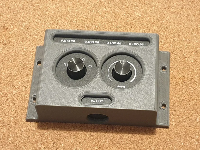 Giá đỡ bàn cho bộ chuyển/chia âm thanh 4 cổng (Lắp dưới hoặc trên mặt bàn) - Image 3