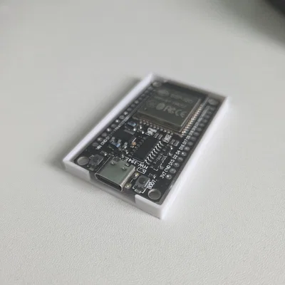 Hộp bảo vệ nhỏ gọn cho chip ESP-32D - In 3D tiện lợi