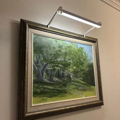 Giá đỡ đèn LED cho khung tranh