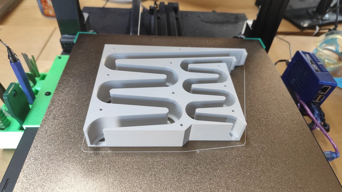 Bộ giá đỡ và phân phối pin AA & AAA đa năng - Image 4