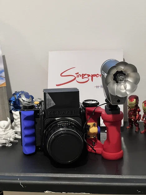 Tay cầm bên trái cho máy ảnh Pentax 67 (Left Hand Grip) - Image 3