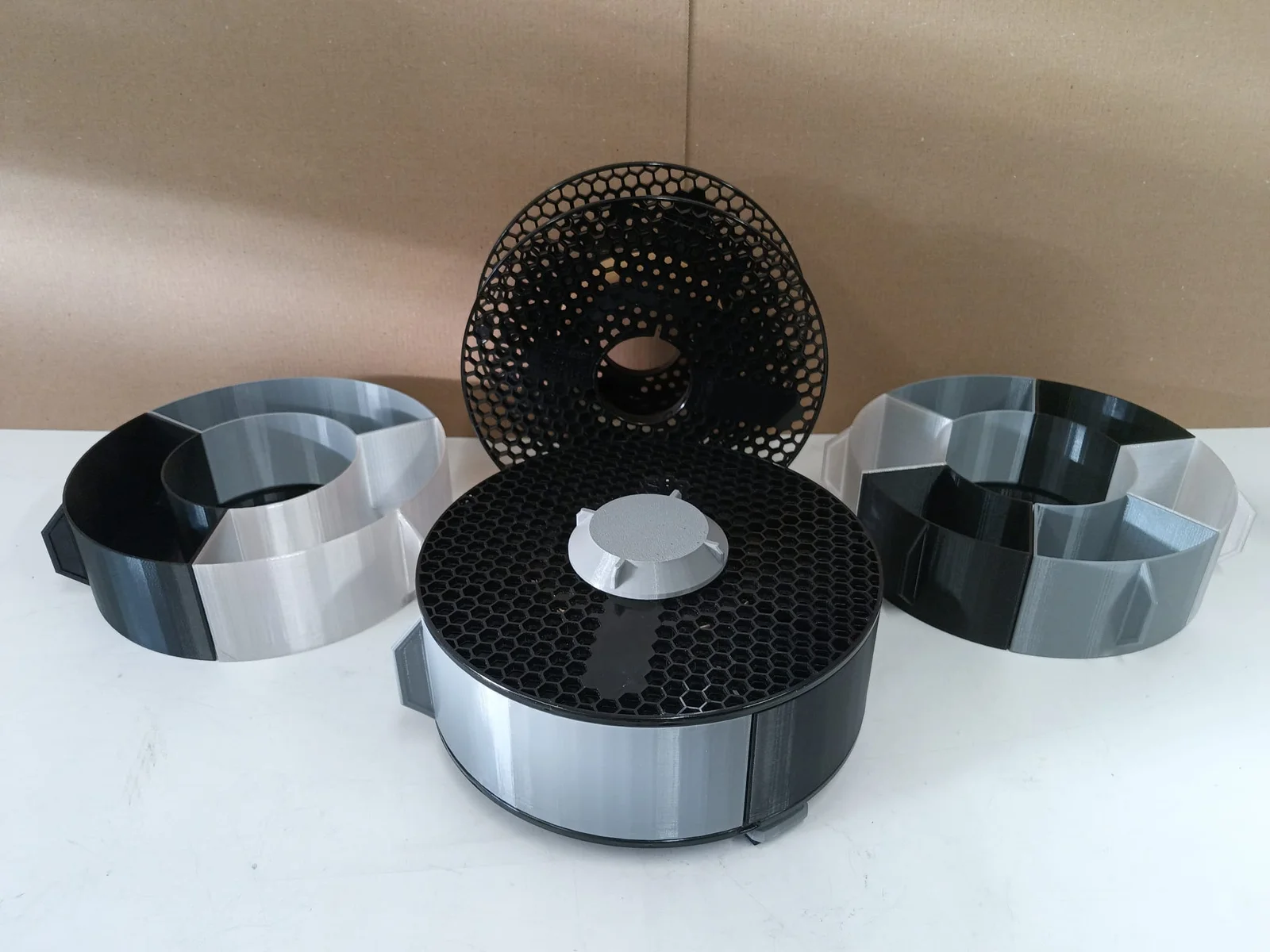 Ngăn kéo đựng đồ xếp chồng từ lõi cuộn Prusamet 2XL 1
