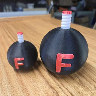 Mô hình trang trí quả bom chữ F độc đáo - The F Bomb 3D