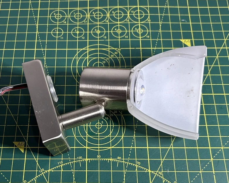 Chụp đèn thay thế cho đèn LED Dimatec trên xe ERIBA Touring 2021 - Image 2