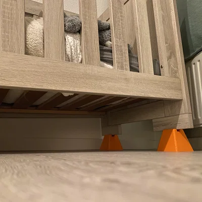 Bộ chân đế nâng chiều cao giường cũi cho bé (Stilts for baby-bed)