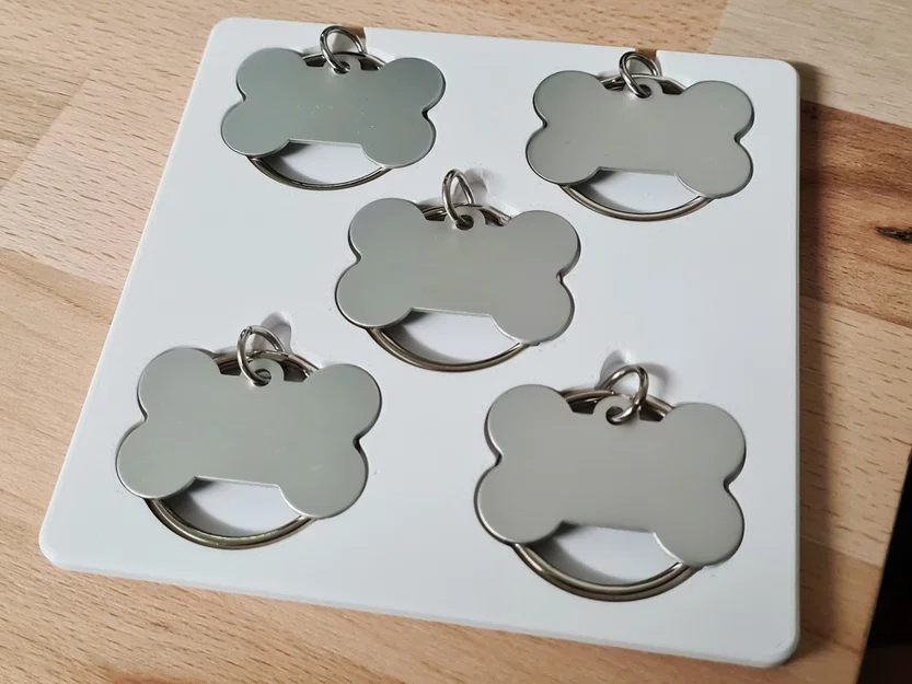 Khuôn Giữ Thẻ Tên Hình Xương Cho Máy Khắc xTool F1 và F1 Lite - Image 1