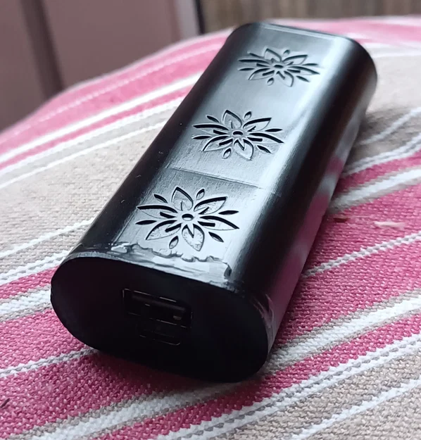 Sạc dự phòng 18650 - Image 3